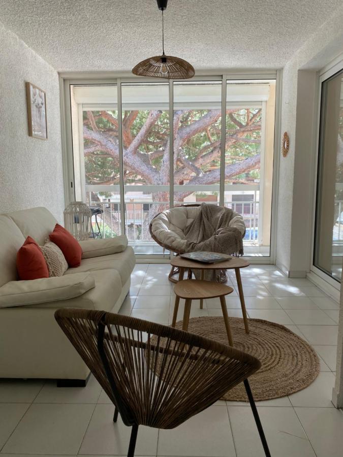 Superbe Appartement Cosy Vue Mer Pieds Dans L'Eau Cavalaire-sur-Mer Extérieur photo